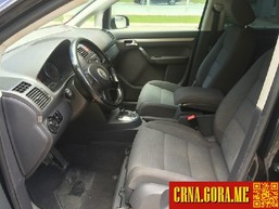 Prodajem auto: Volkswagen - Touran 2.0 TDI 2005 godište, Berane - Vozila - Crna Gora