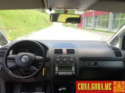 Prodajem auto: Volkswagen - Touran 2.0 TDI 2005 godište, Berane - Vozila - Crna Gora
