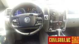 Prodajem auto: Volkswagen - Touareg 3,0tdi automatik 2006 godište, Podgorica - Vozila - Crna Gora