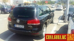 Prodajem auto: Volkswagen - Touareg 3,0tdi automatik 2006 godište, Podgorica - Vozila - Crna Gora