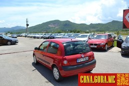 Prodajem auto: Renault - Clio 1.2 BENZIN 2003 godište, Nikšić - Vozila - Crna Gora