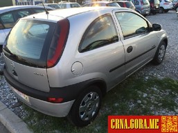 Prodajem auto: Opel - Corsa 1,0 BENZIN 2001 godište, Podgorica - Vozila - Crna Gora