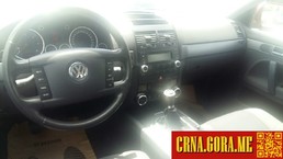 Prodajem auto: Volkswagen - Touareg 2,5tdi 2006 godište, Podgorica - Vozila - Crna Gora