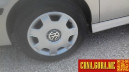 Prodajem auto: Volkswagen - Polo 1,4 BENZ 2000 godište, Cetinje - Vozila - Crna Gora