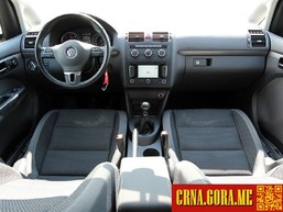 Prodajem auto: Volkswagen - Touran 1.6 CR TDI 7 SJ 2012 godište, Nikšić - Vozila - Crna Gora