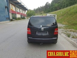 Prodajem auto: Volkswagen - Touran 2.0 TDI 2005 godište, Berane - Vozila - Crna Gora