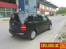 Prodajem auto: Volkswagen - Touran 2.0 TDI 2005 godište, Berane - Vozila - Crna Gora
