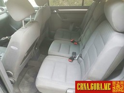 Prodajem auto: Volkswagen - Touran 2.0 TDI 2005 godište, Berane - Vozila - Crna Gora