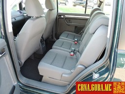 Prodajem auto: Volkswagen - Touran 1,6 TDI / DSG 2013 godište, Podgorica - Vozila - Crna Gora