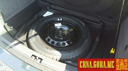 Prodajem auto: Volkswagen - Touran 1,6 TDI / DSG 2013 godište, Podgorica - Vozila - Crna Gora