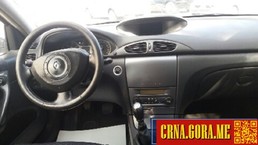 Prodajem auto: Renault - Laguna DCI 2004 godište, Podgorica - Vozila - Crna Gora