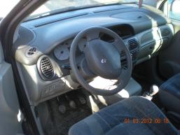 Prodajem Renault Scenic 2001 god - Vozila - Crna Gora