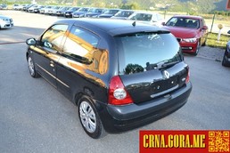 Prodajem auto: Renault - Clio 1.5 DCI Dynamiqu 2002 godište, Nikšić - Vozila - Crna Gora