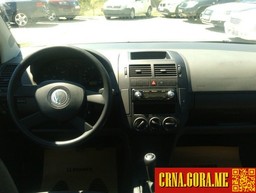 Prodajem auto: Volkswagen - Polo 1.4 tdi 2004 godište, Podgorica - Vozila - Crna Gora