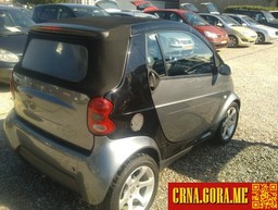 Prodajem auto: Smart - ForTwo 700benz 2006 godište, Podgorica - Vozila - Crna Gora