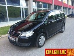 Prodajem auto: Volkswagen - Touran 2.0 TDI 2008 godište, Berane - Vozila - Crna Gora
