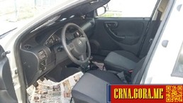 Prodajem auto: Opel - Corsa  2004 godište, Cetinje - Vozila - Crna Gora