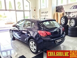 Prodajem auto: Opel - Astra 1.7CDTI 2011 godište, Podgorica - Vozila - Crna Gora