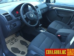 Prodajem auto: Volkswagen - Touran 1.9 TDI dsg 2006 godište, Podgorica - Vozila - Crna Gora