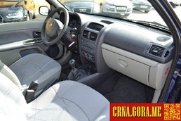 Prodajem auto: Renault - Clio 1,5 DCI EXPRESSI 2001 godište, Nikšić - Vozila - Crna Gora