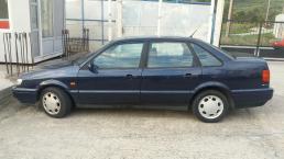 POVOLJNO PRODAJEM VW PASSAT - Vozila - Crna Gora