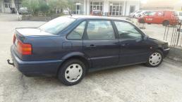 POVOLJNO PRODAJEM VW PASSAT - Vozila - Crna Gora