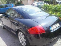 prodajem audi TT 1.8 - Vozila - Crna Gora