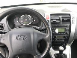 Prodajem Hyundai - Tucson 2.0 DOHC - Vozila - Crna Gora