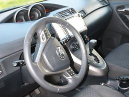 TOYOTA VERSO - Vozila - Crna Gora