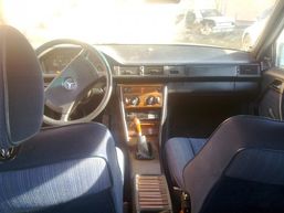 MERCEDES 124 - Vozila - Crna Gora