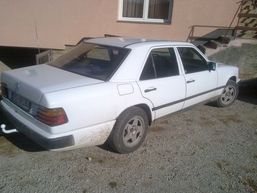 MERCEDES 124 - Vozila - Crna Gora