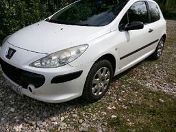 Prodajem Peugeot 307 2007 god. Dizel 1.6 kupe - Vozila - Crna Gora