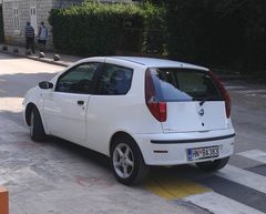 Prodajem Fijat Punto 1,9 JTD  2005 god. - Vozila - Crna Gora