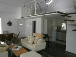 Izrada modernog tipskog splava od 130m2 - Vozila - Crna Gora