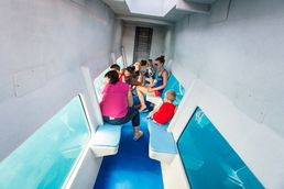 POLUPODMORNICA GLASS DOLPHIN - Vozila - Crna Gora