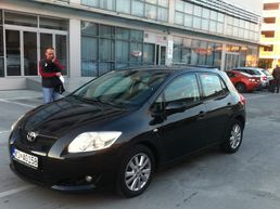 Prodajem: Toyota - Auris 2.0 D-4D - Vozila - Crna Gora