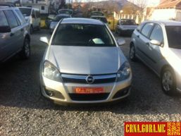 Prodajem auto: Opel - Astra 1,9cdti 2005 godište, Podgorica - Vozila - Crna Gora