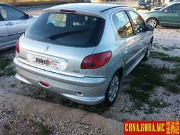 Prodajem auto: Peugeot - 206 benz 2005 godište, Cetinje - Vozila - Crna Gora