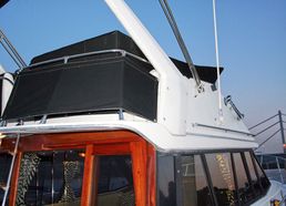 CAMAC SA KABINOM - BAYLINER 3288 - Vozila - Crna Gora