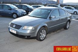 Prodajem auto: Volkswagen - Passat 1,9 TDI 068-888- 2004 godište, Nikšić - Vozila - Crna Gora