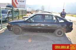 Prodajem auto: Opel - Vectra 1,4 I 069/492-98 1991 godište, Nikšić - Vozila - Crna Gora
