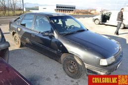 Prodajem auto: Opel - Vectra 1,4 I 069/492-98 1991 godište, Nikšić - Vozila - Crna Gora