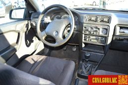 Prodajem auto: Opel - Vectra 1,4 I 069/492-98 1991 godište, Nikšić - Vozila - Crna Gora