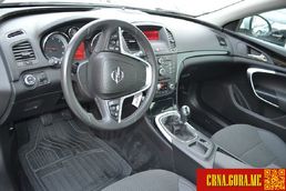 Prodajem auto: Opel - Insignia 2,0CDTI ECOFLEX 2010 godište, Nikšić - Vozila - Crna Gora