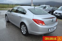 Prodajem auto: Opel - Insignia 2,0CDTI ECOFLEX 2010 godište, Nikšić - Vozila - Crna Gora