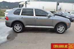 Prodajem auto: Porsche - Cayenne 3,2 I 2005 godište, Nikšić - Vozila - Crna Gora