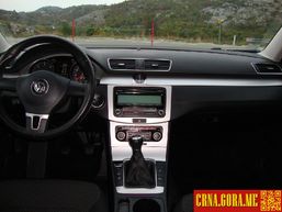 Prodajem auto: Volkswagen - Passat TDI 2011 godište, Cetinje - Vozila - Crna Gora