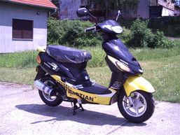 Skuteri Baotian, 49cc, 2012g. - Vozila - Crna Gora