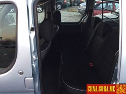 Prodajem auto: Citroen - Berlingo HDI 2003 godište, Podgorica - Vozila - Crna Gora