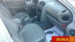 Prodajem auto: Hyundai - Santa Fe 2.0 crdi 2004 godište, Podgorica - Vozila - Crna Gora